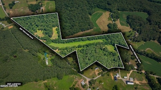 1060 Red Williams Rd, Huntingdon, TN 38344