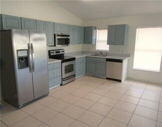 1250 12th Ave SW, Vero Beach, FL 32962