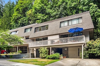 16932 NE 2nd Place, Bellevue, WA 98008