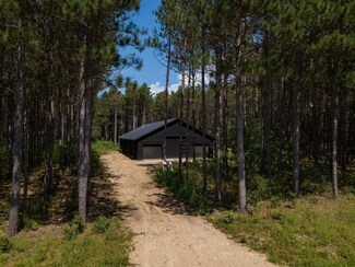W4206 Mays Point Rd, Germantown, WI 54646