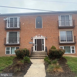 3803 Swann Rd Unit 203, Suitland, MD 20746