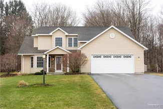 113 Paradise Ln, Oriskany, NY 13424