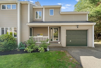 32 Pemberton St Unit C, Walpole, MA 02081