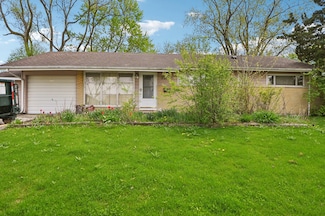 225 Bode Rd, Hoffman Estates, IL 60169