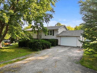 684 Wiler Rd, Hilton, NY 14468