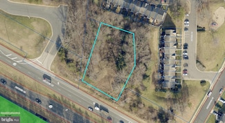 15969 Dumfries Rd, Montclair, VA 22025