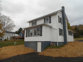29 Playground Rd, Brockport, PA 15823