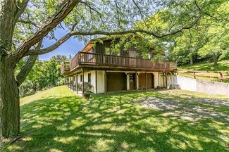 4592 Misty Hill Dr, Canandaigua, NY 14424