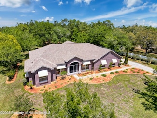 11053 Frigate Bird Ave, Weeki Wachee, FL 34613