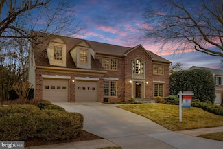 13453 Marble Rock Dr, Chantilly, VA 20151