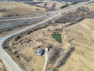 1553 G64 Hwy, Truro, IA 50257