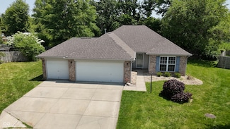 1819 Quiet Haven Cir, Indianapolis, IN 46229