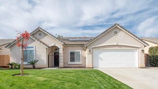 2147 S Virmargo St, Visalia, CA 93292