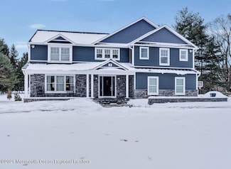 5 Cedar Dr, Colts Neck, NJ 07722