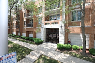 4330 N Neva Ave Unit 411, Norridge, IL 60706