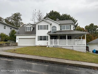 814 Laurel Creek Dr, Scranton, PA 18519