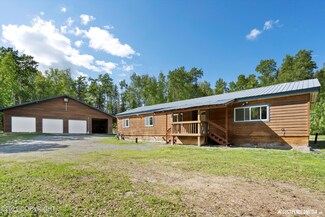 8451 E New Hope St, Palmer, AK 99645