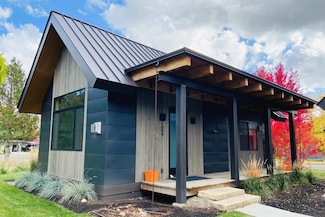 1009 Cutters Dr, Hailey, ID 83333