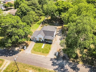 105 N 11th St, Erwin, NC 28339