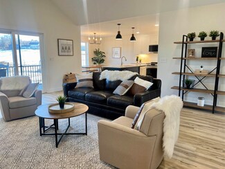 11 Brook St, Keene, NH 03431