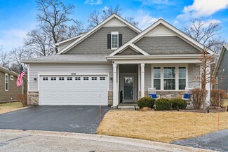 1318 Redtail Ln, Woodstock, IL 60098