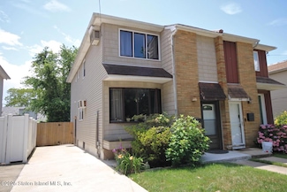38 Kirshon Ave, Staten Island, NY 10314