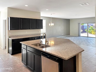 10313 E Marigold Ln, Florence, AZ 85132