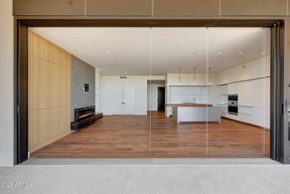 5000 N Camelback Ridge Dr Unit 204, Scottsdale, AZ 85251