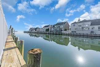 830 Spar Dr, Forked River, NJ 08731