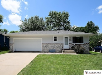 5021 Prince Rd, Lincoln, NE 68516