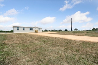 1287 Unit 17, Flatonia, TX 78941