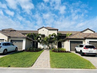 5664 Palmer Cir Unit 202, Lakewood Ranch, FL 34211