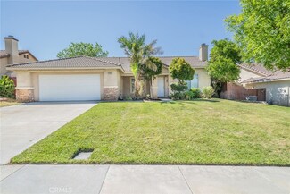 3832 Red Bluff Ln, Banning, CA 92220