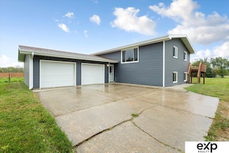 1739 County Road 39, Decatur, NE 68020