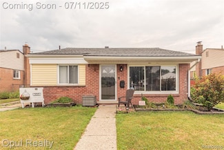 205 Shotka St, Westland, MI 48186