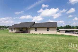 300 Pin Oak Dr, Bismarck, AR 71929