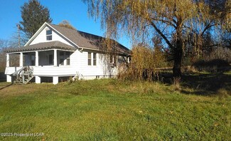 44 Main Blvd, Ringtown, PA 17967