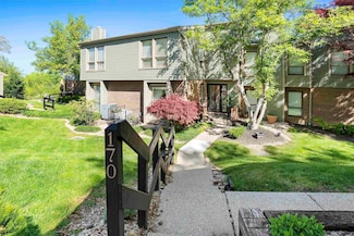 170 Deering Ct, Russell, KY 41169