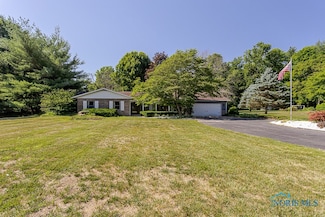 1641 County Rd E, Swanton, OH 43558
