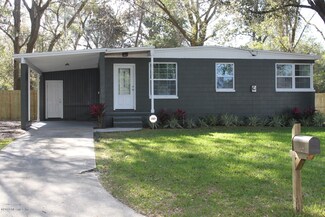 6710 Helston Ct, Jacksonville, FL 32208