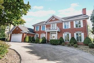 8115 Pluskota Dr, Orland Park, IL 60462