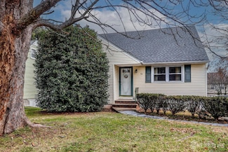 56 Homer Place, Metuchen, NJ 08840