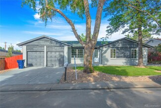 410 S Newcombe St, Lakewood, CO 80226
