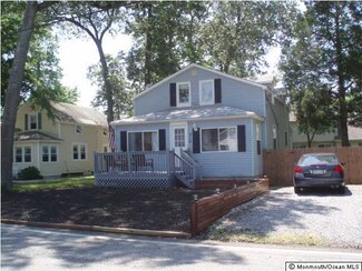 212 E Point Pleasant Ave, Ocean Gate, NJ 08740