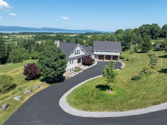 900 Crosswind Rd, Charlotte, VT 05445