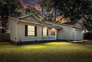 210 Basswood Ave, Summerville, SC 29483