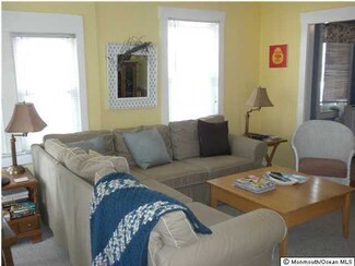 105 8th Ave, Seaside Park, NJ 08752