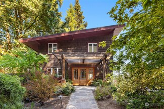 10874 NE Broomgerrie Rd, Bainbridge Island, WA 98110