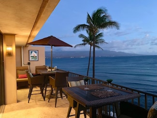 50 Hauoli St Unit 411, Wailuku, HI 96793