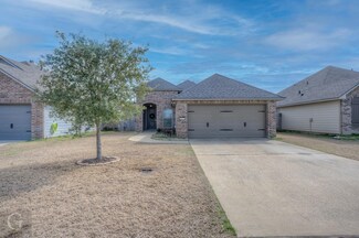 4017 False River Dr, Bossier City, LA 71111